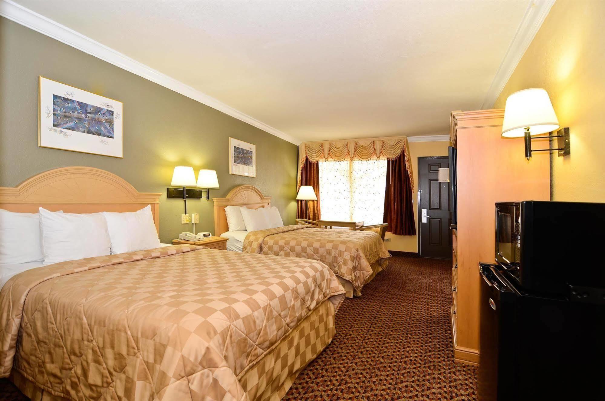 Americas Best Value Inn Fort Myers Oda fotoğraf